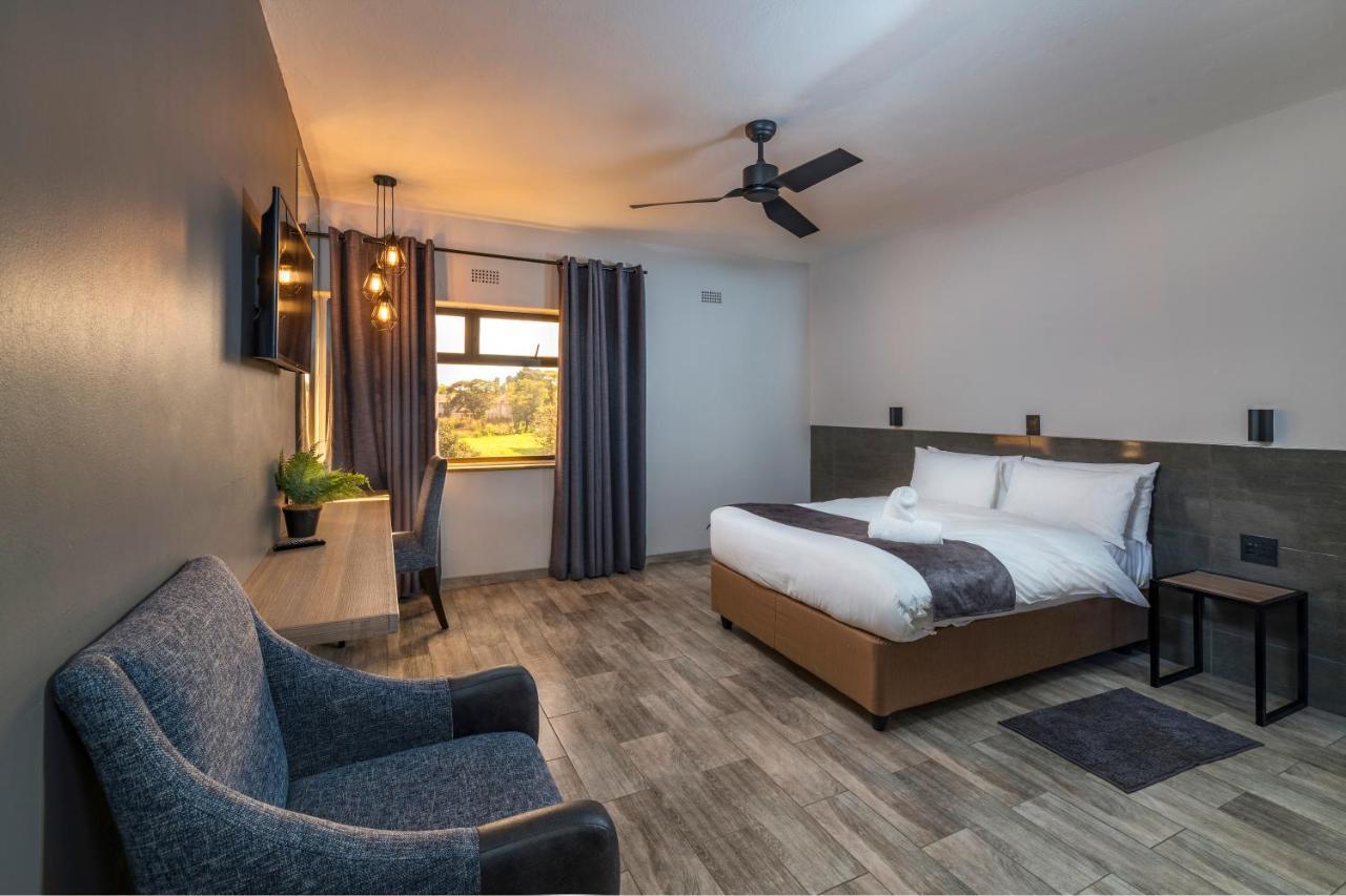 N1 Hotel Rotten Row Harare Ngoại thất bức ảnh