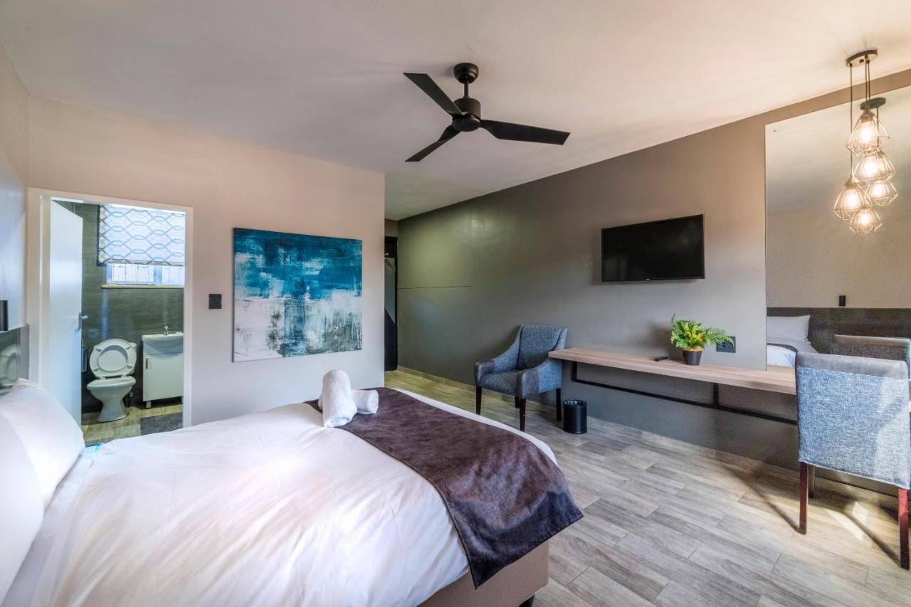 N1 Hotel Rotten Row Harare Ngoại thất bức ảnh